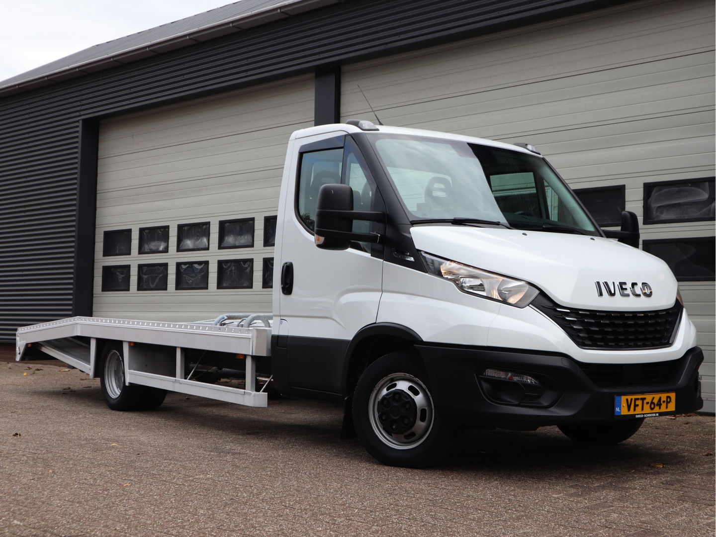 Iveco Daily 40C16 Hi-Matic Euro 6 Automaat Tijhof Oprijwagen - Cruise - Luchtvering Trekhaak