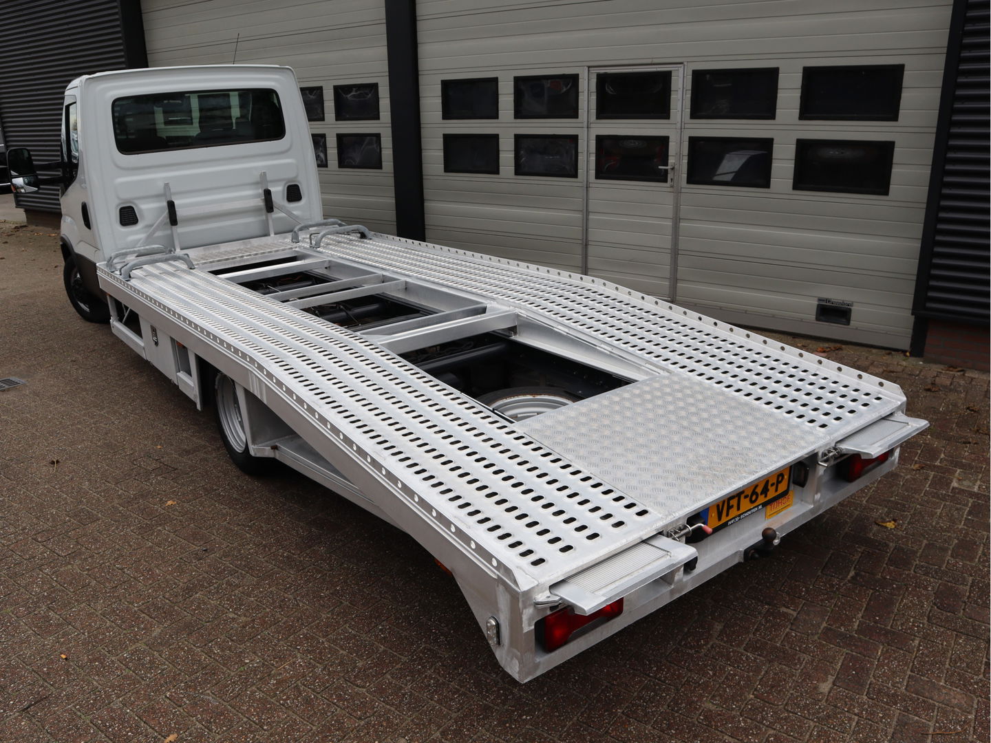 Iveco Daily 40C16 Hi-Matic Euro 6 Automaat Tijhof Oprijwagen - Cruise - Luchtvering Trekhaak