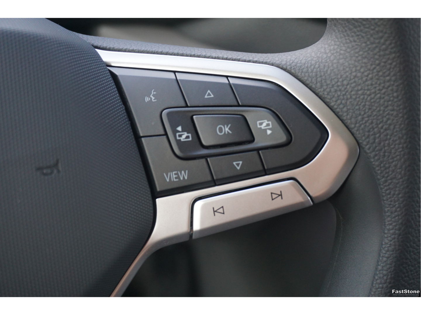 Volkswagen Crafter 35 140PK L3H3 Facelift BPM VRIJ 10" Scherm Apple CP/Android A, 270° deuren!! NR. J01*