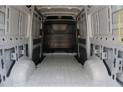 Volkswagen Crafter 35 140PK L3H3 Facelift BPM VRIJ 10" Scherm Apple CP/Android A, 270° deuren!! NR. J01*