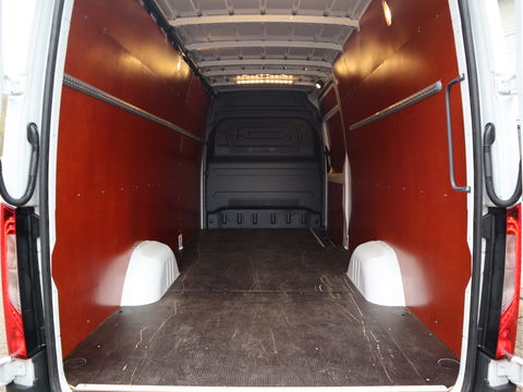 Mercedes-Benz Sprinter 317 CDI Euro 6 L3H2 Maxi - LED - MBUX - Cruise