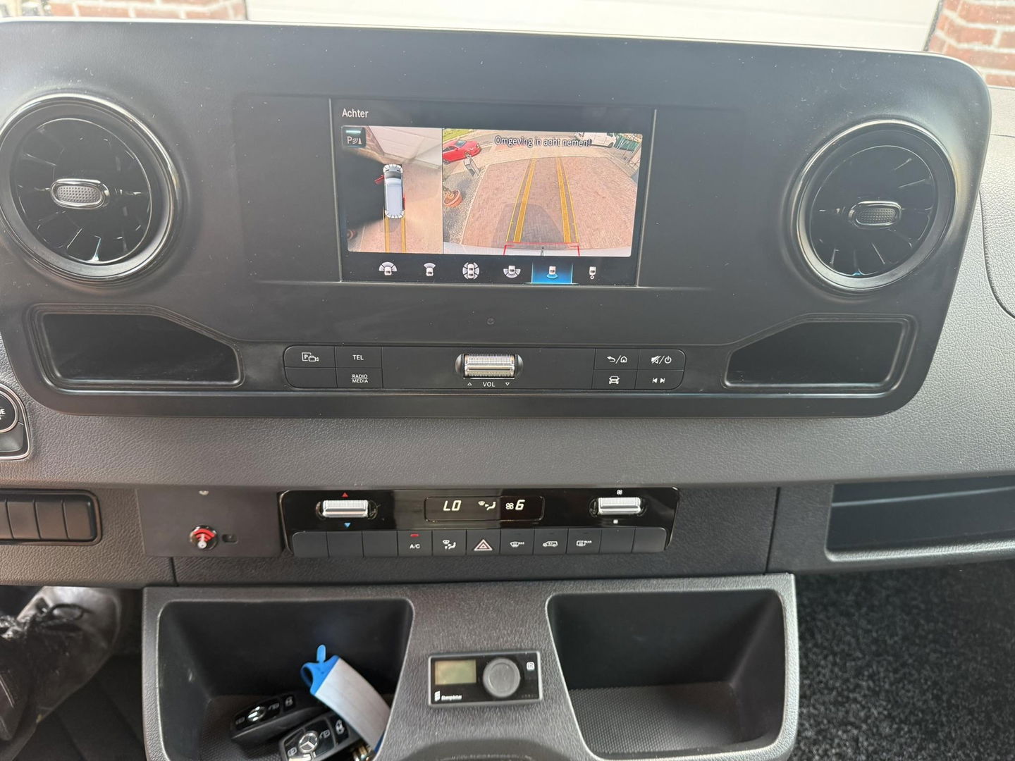 Mercedes-Benz Sprinter 314 2.2 CDI L1H2 service bus omvormer standkachel