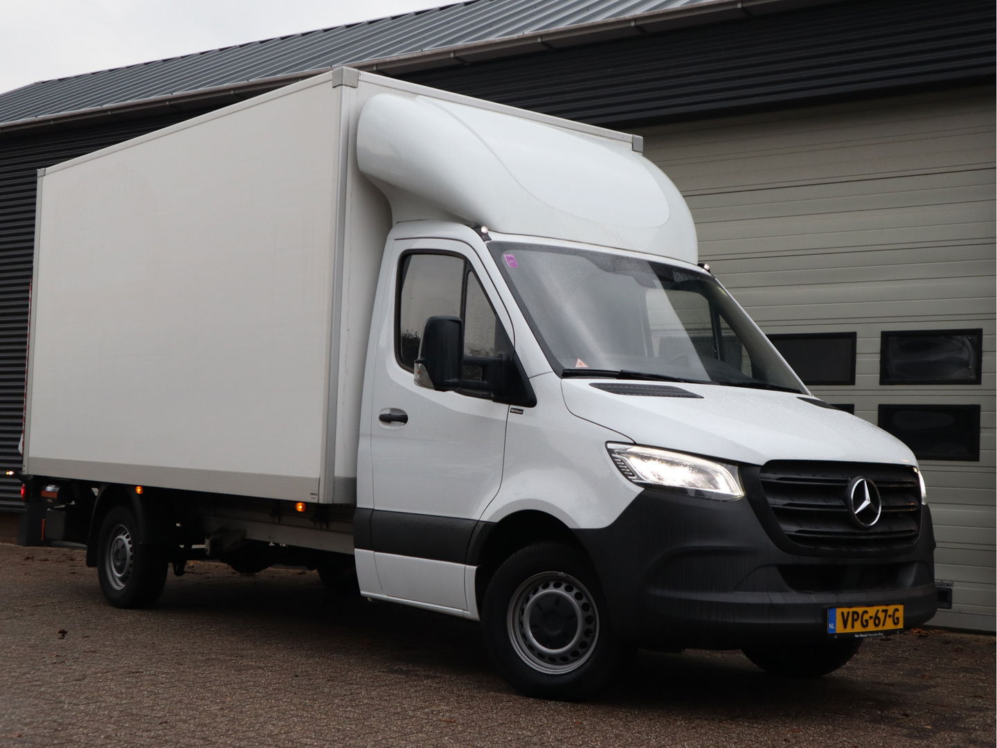 Mercedes-Benz Sprinter 315 CDI Euro 6 Bakwagen Laadklep - MBUX - LED