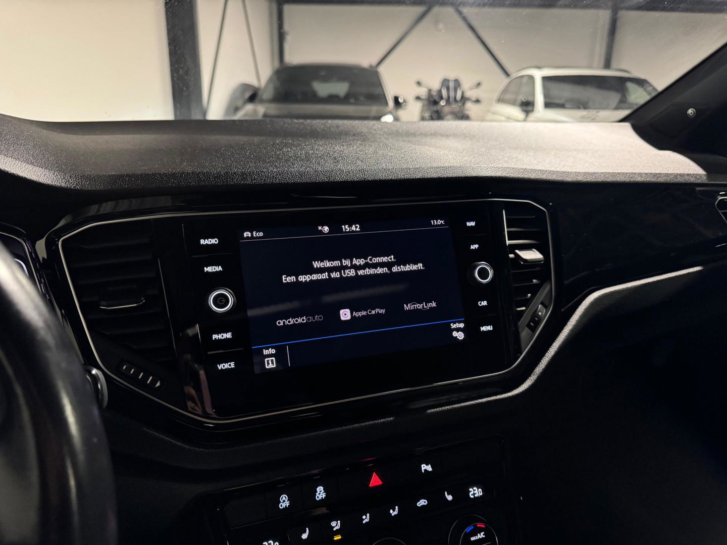 Volkswagen T-Roc 2.0 TSI 4Motion R PANO KEYLESS