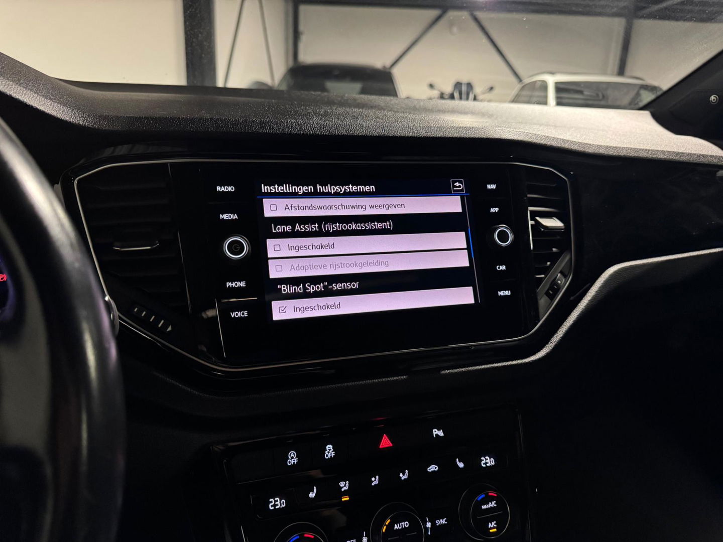 Volkswagen T-Roc 2.0 TSI 4Motion R PANO KEYLESS