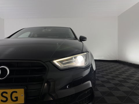 Audi A3 Limousine 1.6 TDI Ambition Sport Edition S-Line *LEATHER-FABRIC | XENON | NAVI-FULLMAP | COMFORT-SEATS | PRIVACY-GLASS | ECC | PDC | CRUISE | 18''ALU*