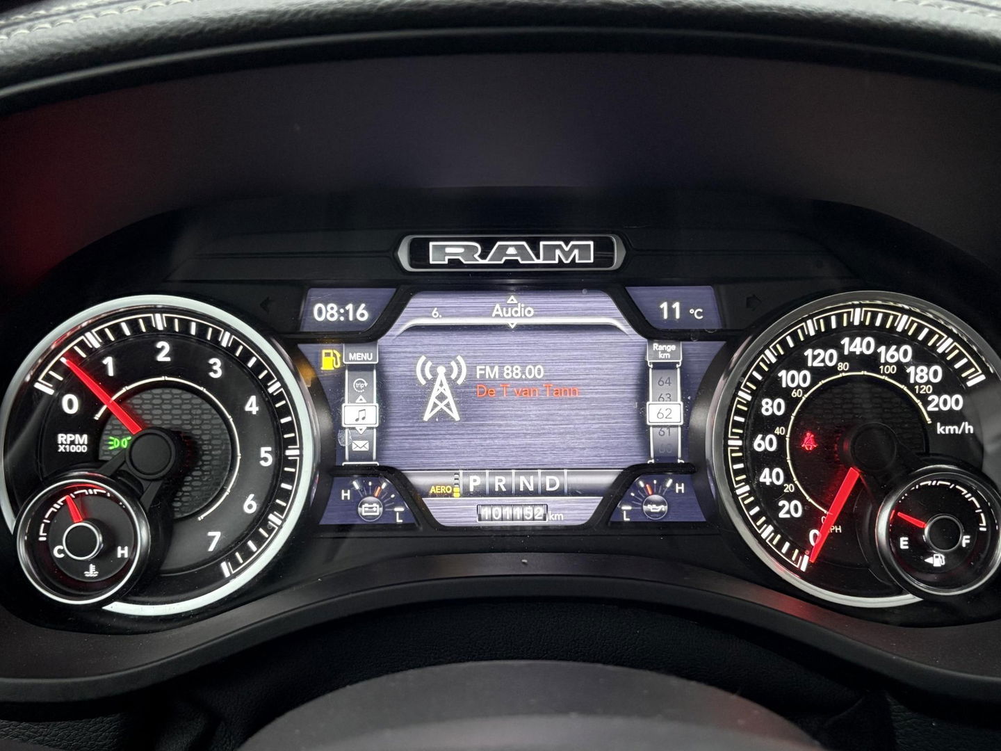 Dodge Ram Pick-Up 1500 5.7 V8 Laramie NIGHT PACK | LEDER/ALCANTARA | ADAPTIVE CRUISE | LED | 360 CAMERA