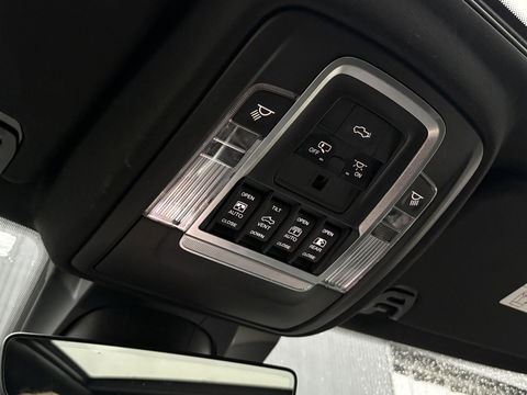 Dodge Ram Pick-Up 1500 5.7 V8 Laramie NIGHT PACK | LEDER/ALCANTARA | ADAPTIVE CRUISE | LED | 360 CAMERA