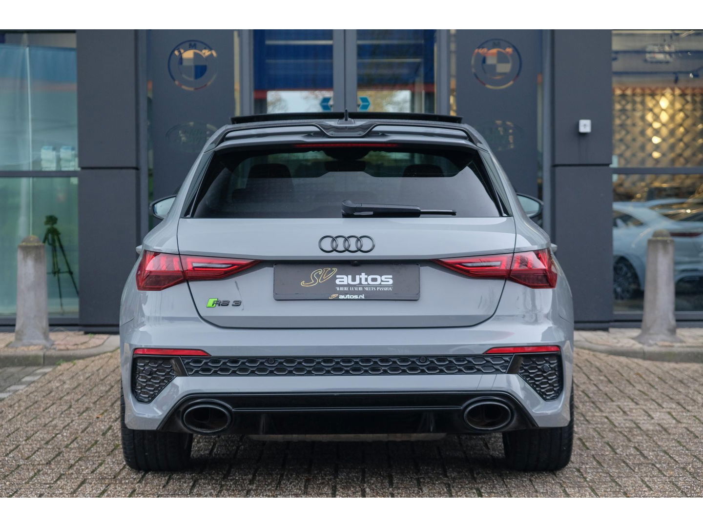Audi RS3 Sportback 2.5 TFSI 400PK Quattro Hulk Panoramadak *BTW* Keramisch VOL! Massage B&O audio RS Dynamic