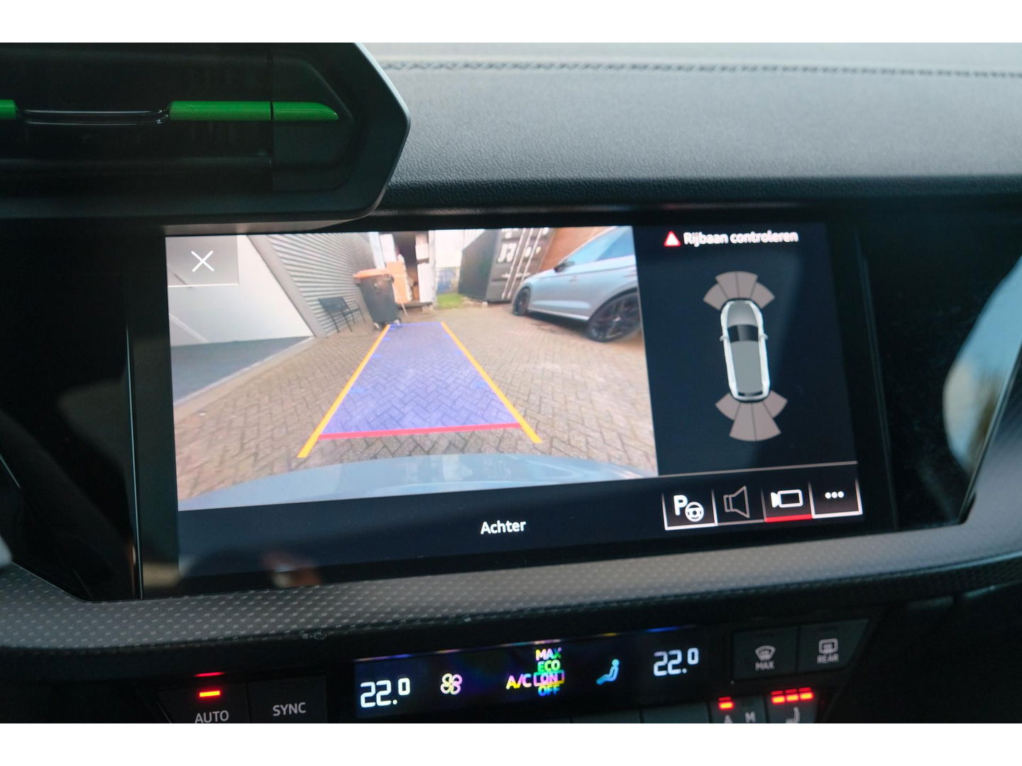 Audi RS3 Sportback 2.5 TFSI 400PK Quattro Hulk Panoramadak *BTW* Keramisch VOL! Massage B&O audio RS Dynamic