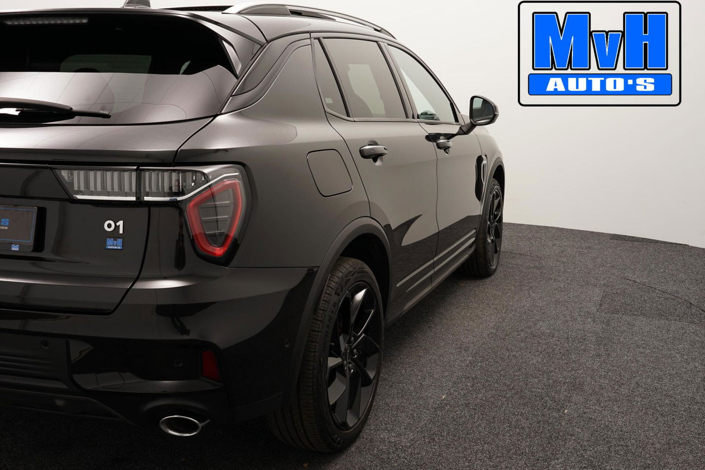 Lynk & Co 01 1.5 Plug-in Hybride|ZWARTE.HEMEL|360ºCAM|PANO|NAP