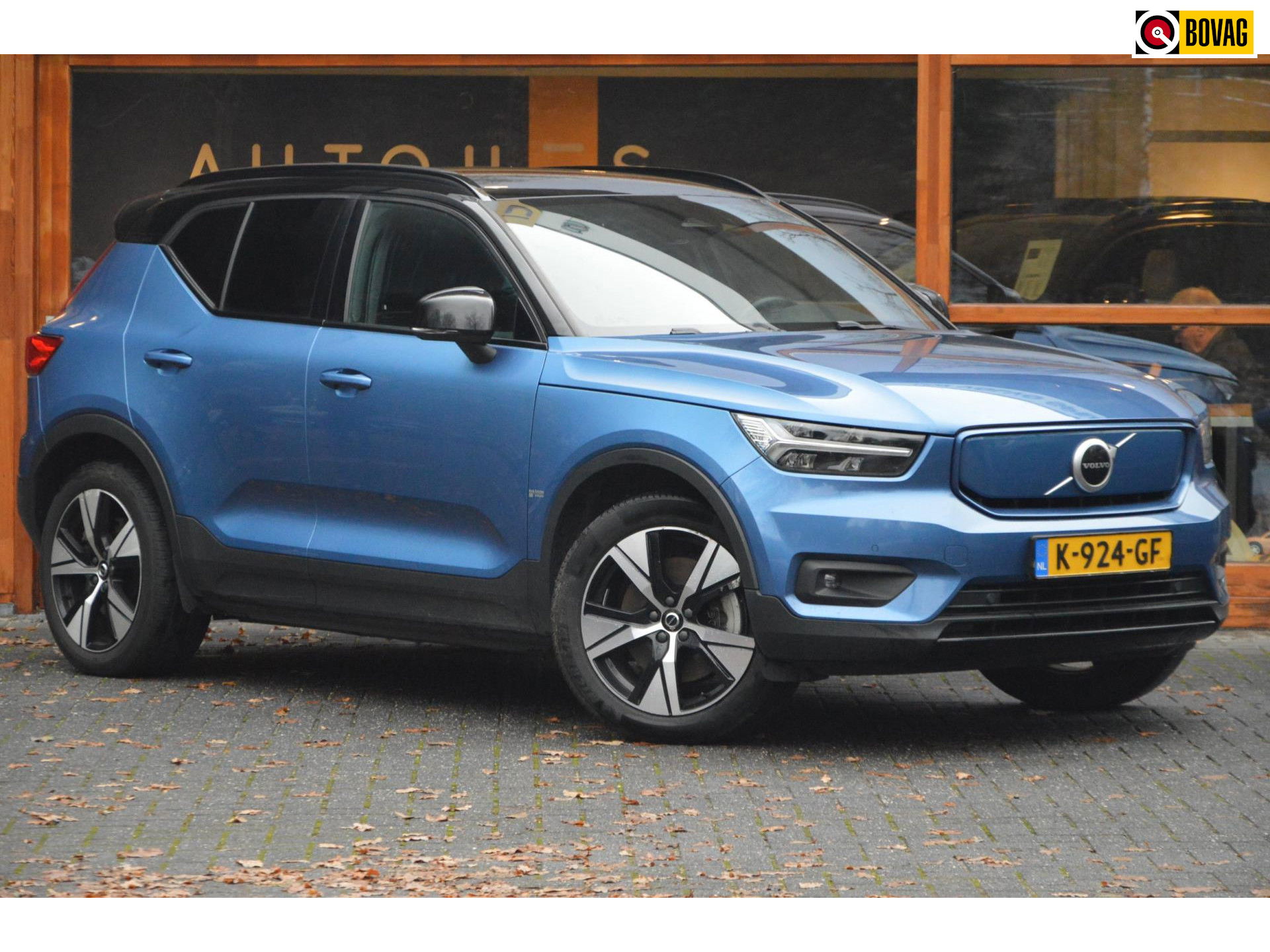 Volvo XC40 Recharge P8 AWD R-Design | Pilot-assist | Camera | Stoel + Stuur verwarmd | Harman Kardon |BLIS | Parkeersensoren |