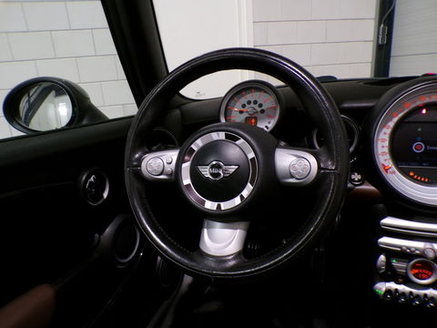 MINI Cabrio 1.6 Cooper S 174PK "Origineel NL!" Cognac-Leer Stoelverwarming Bluetooth Navigatie Cruise 17"Velgen Parkeersensor