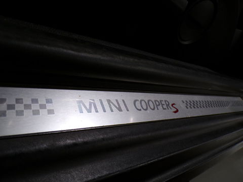 MINI Cabrio 1.6 Cooper S 174PK "Origineel NL!" Cognac-Leer Stoelverwarming Bluetooth Navigatie Cruise 17"Velgen Parkeersensor