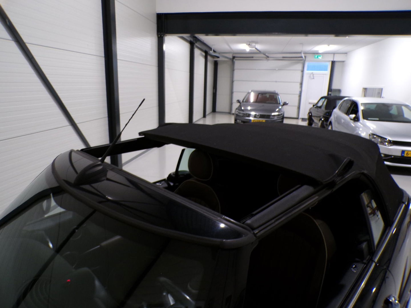 MINI Cabrio 1.6 Cooper S 174PK "Origineel NL!" Cognac-Leer Stoelverwarming Bluetooth Navigatie Cruise 17"Velgen Parkeersensor