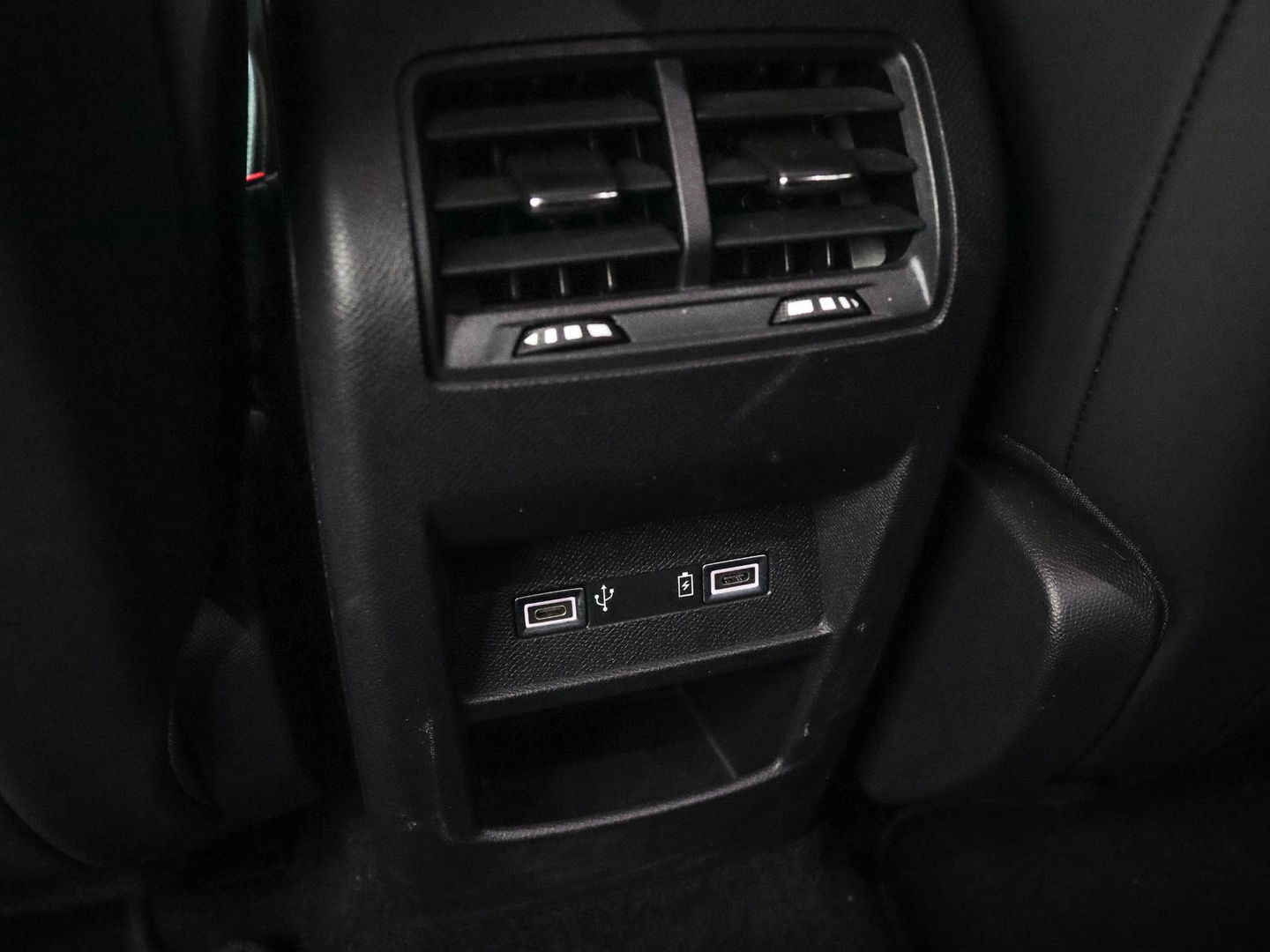 Peugeot 308 SW 1.6 HYbrid 180 Allure Pack Business AGR 360 Cam Trekhaak