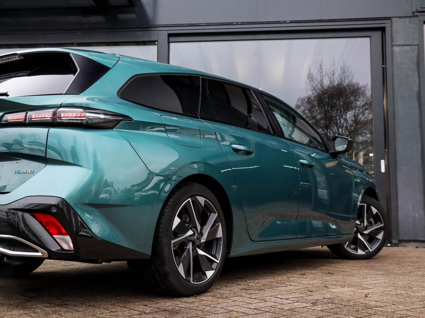 Peugeot 308 SW 1.6 HYbrid 180 Allure Pack Business AGR 360 Cam Trekhaak