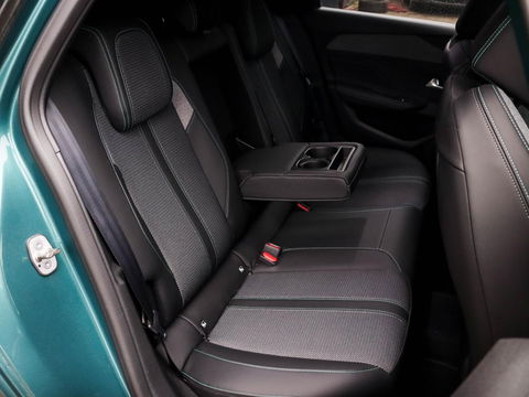 Peugeot 308 SW 1.6 HYbrid 180 Allure Pack Business AGR 360 Cam Trekhaak