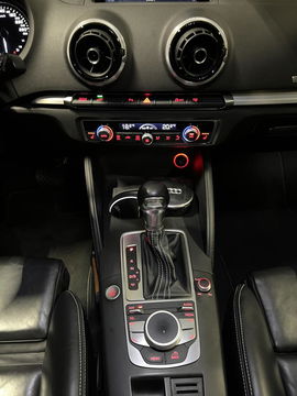 Audi A3 Sportback 1.4 e-tron PHEV S-line Leer PDC Trekhaak