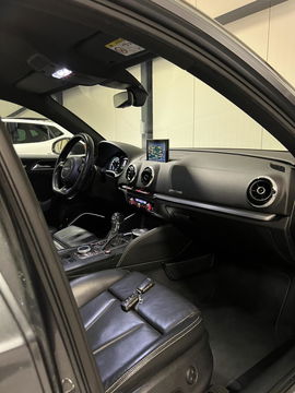 Audi A3 Sportback 1.4 e-tron PHEV S-line Leer PDC Trekhaak