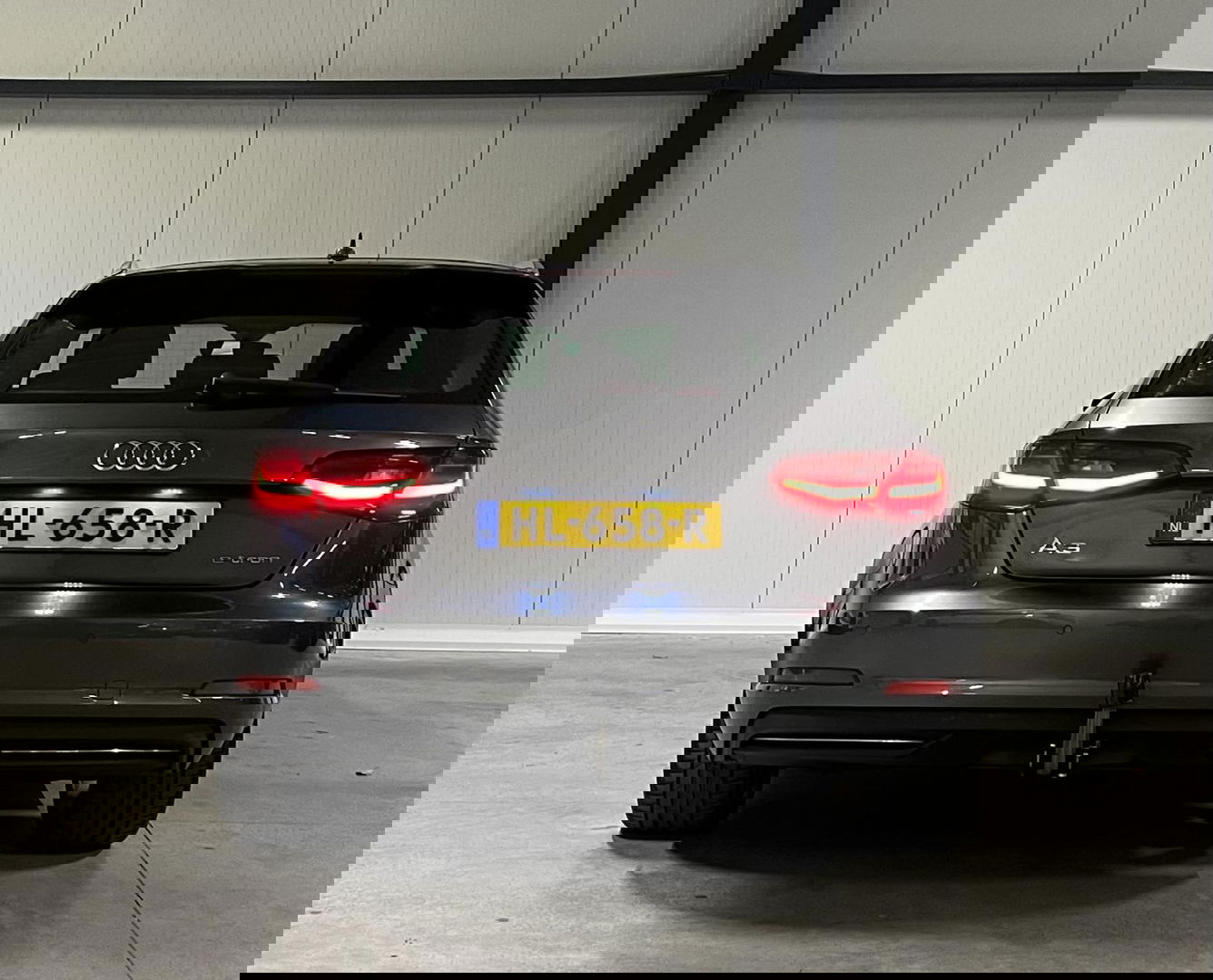 Audi A3 Sportback 1.4 e-tron PHEV S-line Leer PDC Trekhaak