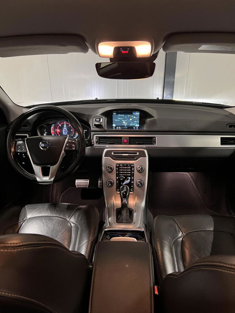 Volvo V70 D3 2.0 150PK Polstar+ Leer Navi Xenon Trekhaak