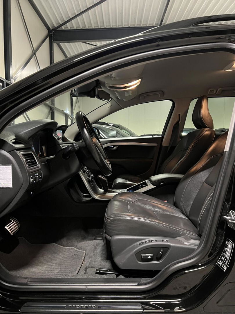 Volvo V70 D3 2.0 150PK Polstar+ Leer Navi Xenon Trekhaak