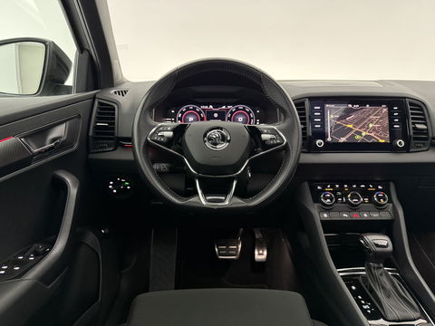 Škoda Karoq 1.5 TSI ACT 150PK Sportline | Pano | Sfeerverl. | Camera | LED | Virtual | Carplay | Stoel/Stuurverw.