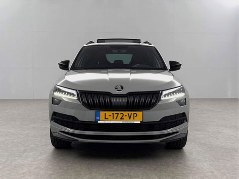 Škoda Karoq 1.5 TSI ACT 150PK Sportline | Pano | Sfeerverl. | Camera | LED | Virtual | Carplay | Stoel/Stuurverw.