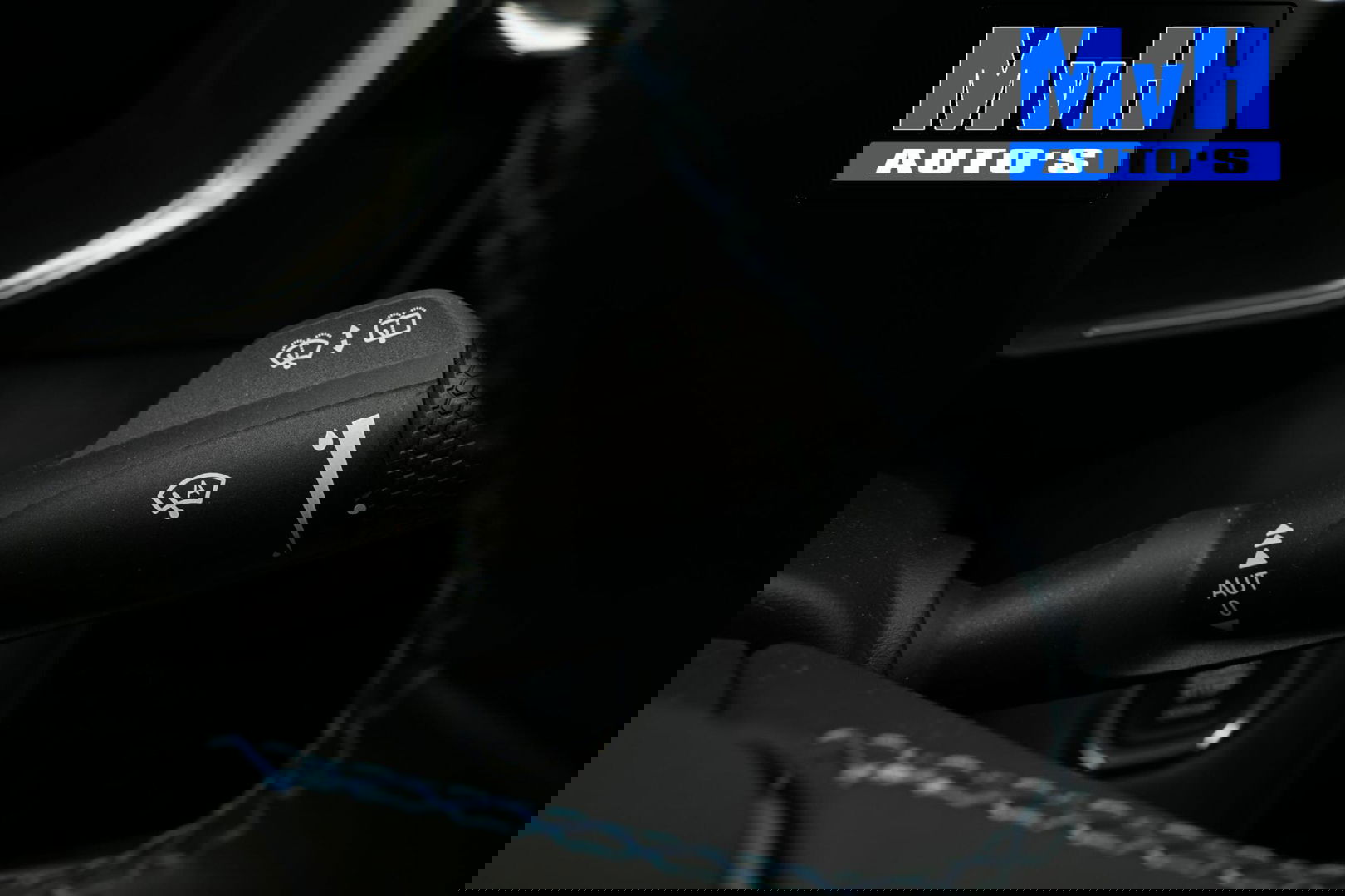 Lynk & Co 01 1.5 Hybride|LEER|FULL BLACK|360°CAM|NAP