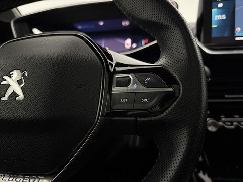 Peugeot 208 EV GT 350 | 50 kWh | Sfeerverl. | 360° | Virtual | LED | Carplay | Adap. Cruise | Keyless | NAP