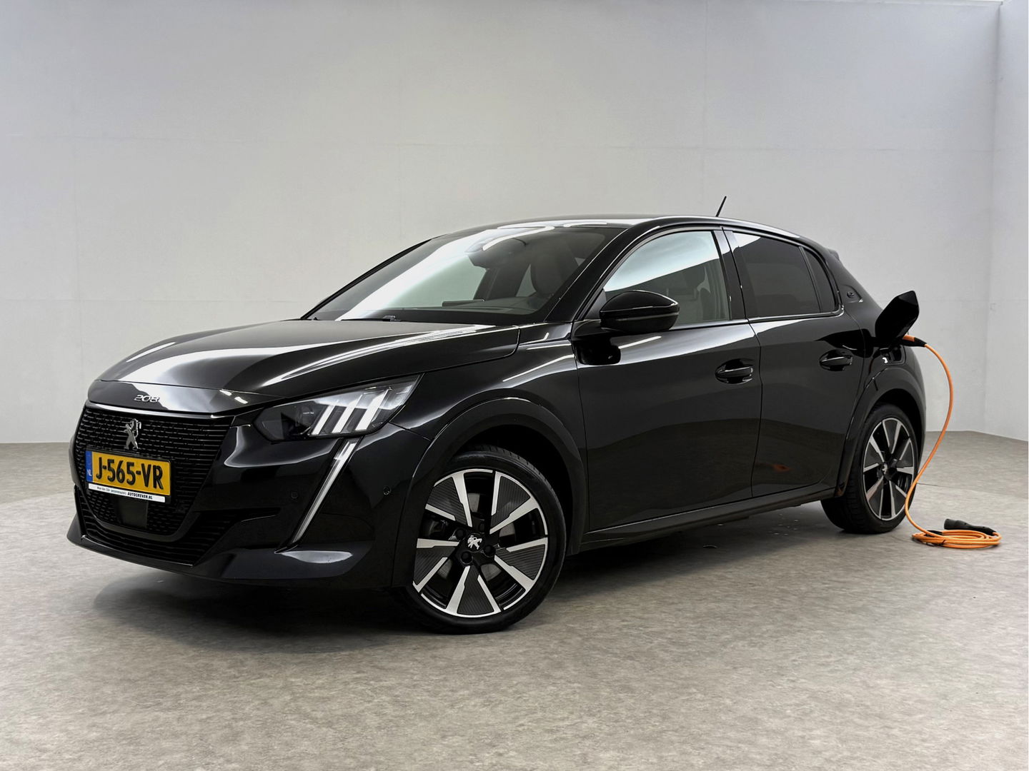 Peugeot 208 EV GT 350 | 50 kWh | Sfeerverl. | 360° | Virtual | LED | Carplay | Adap. Cruise | Keyless | NAP