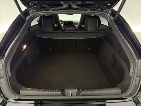 Mercedes-Benz CLA-Klasse 200 AMG | INCL. Dakkoffer | Pano | Burmester | Memory | Sfeer | Virtual | Trekh. | Camera | NAP