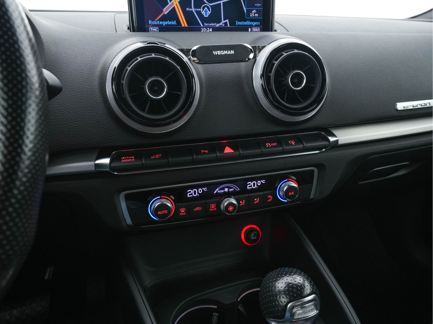 Audi A3 Sportback 1.4 e-tron Plug-In Pro Line plus Aut. *LEATHER-FABRIC | FULL-LED | NAVI-FULLMAP | KEYLESS | SPORT-SEATS | AUDI-SOUND | TOWBAR | 17''ALU*