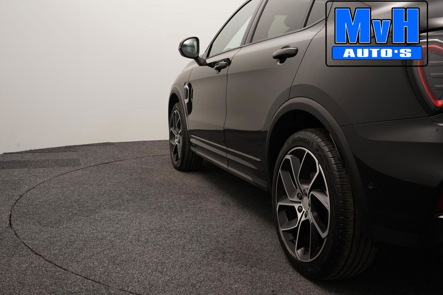 Lynk & Co 01 1.5 Hybride|LEER|FULL BLACK |360°CAM|NAP