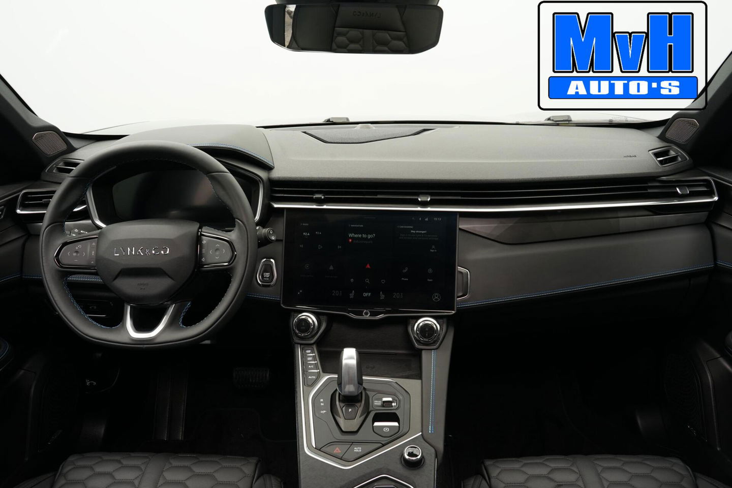 Lynk & Co 01 1.5 Hybride|FULL BLACK XXL|ZWARTE.HEMEL|360ºCAM