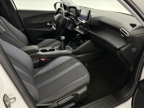 Peugeot 2008 1.2 PureTech | Virtual | 360° | Carplay | Cruise | Navi | LED | Parkeersens. | NAP