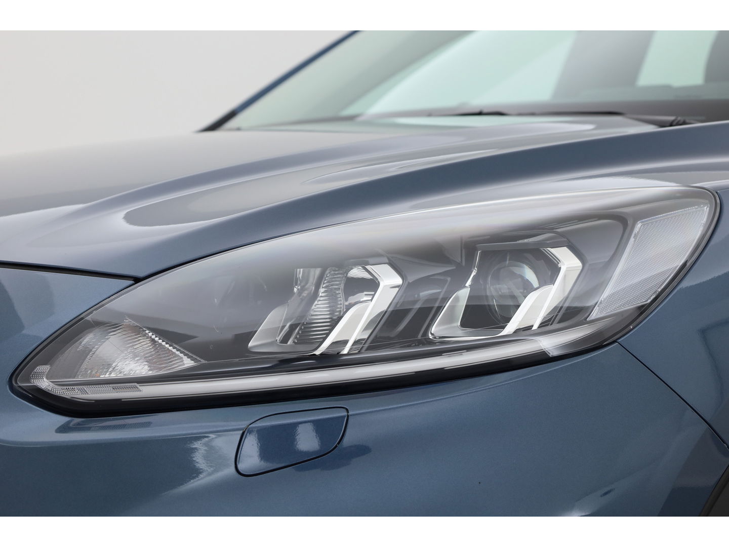 Ford Kuga 2.5 PHEV Titanium | Winter Pack | Navi | Camera | Afn. Trekhaak | Apple CarPlay | All Season