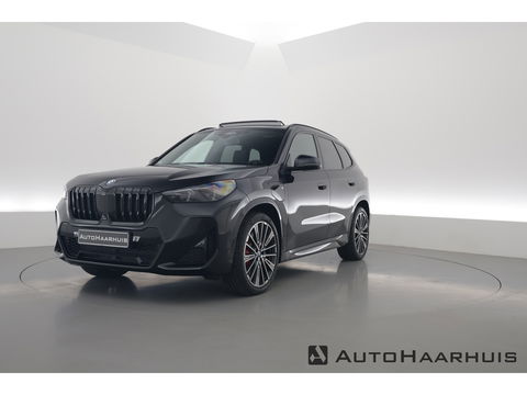 BMW X1 xDrive30e M Sport | Pano | HUD | 360cam | H&K | Elek. Stoelen | Adapt. Cruise | 20''