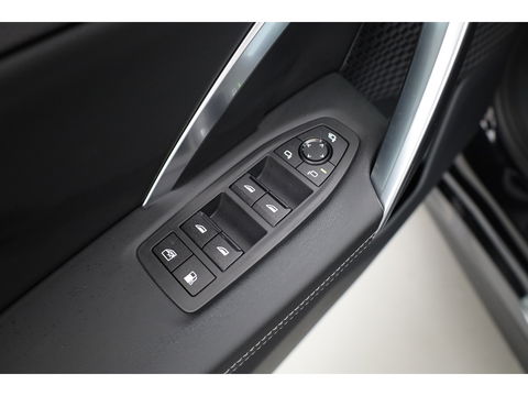 BMW X1 xDrive30e M Sport | Pano | HUD | 360cam | H&K | Elek. Stoelen | Adapt. Cruise | 20''