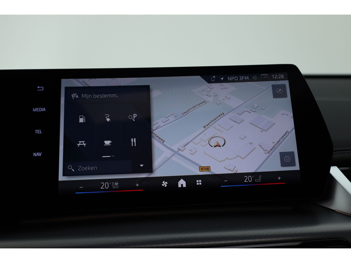 BMW X1 xDrive30e M Sport | Pano | HUD | 360cam | H&K | Elek. Stoelen | Adapt. Cruise | 20''