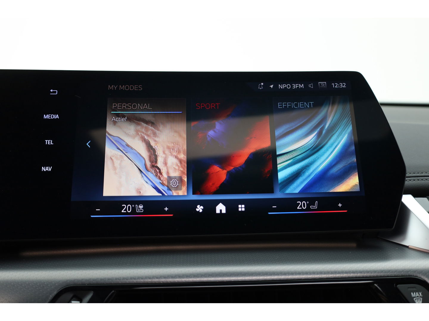 BMW X1 xDrive30e M Sport | Pano | HUD | 360cam | H&K | Elek. Stoelen | Adapt. Cruise | 20''