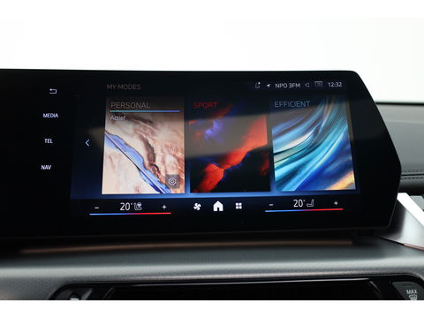 BMW X1 xDrive30e M Sport | Pano | HUD | 360cam | H&K | Elek. Stoelen | Adapt. Cruise | 20''