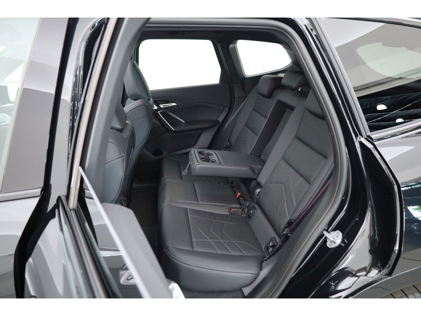 BMW X1 xDrive30e M Sport | Pano | HUD | 360cam | H&K | Elek. Stoelen | Adapt. Cruise | 20''