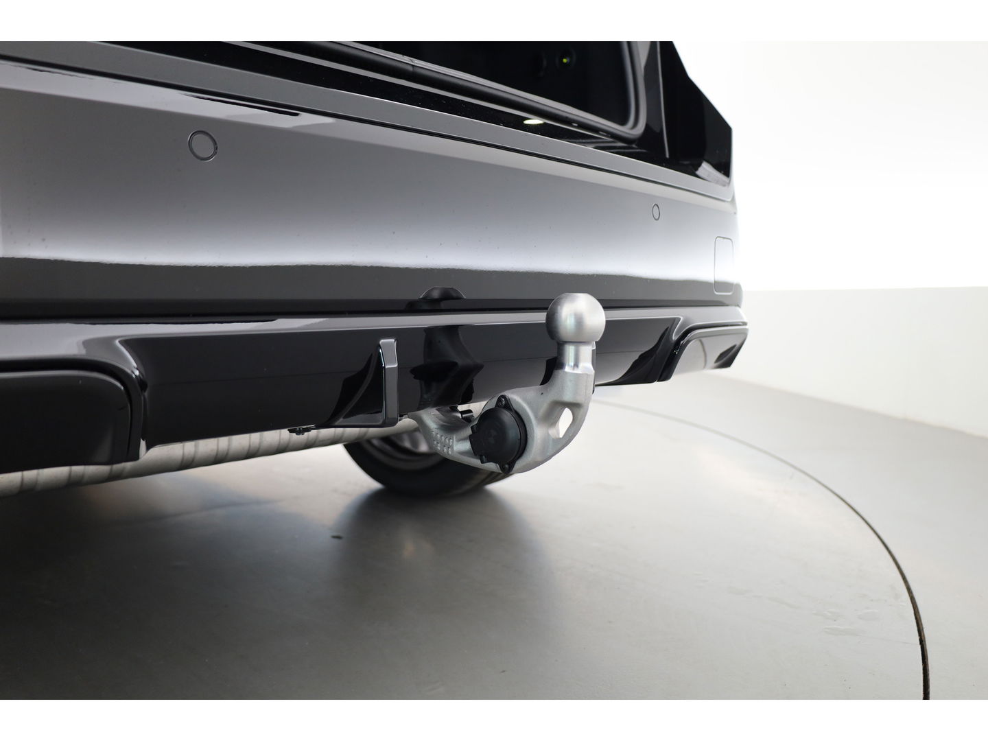 BMW X1 xDrive30e M Sport | Pano | HUD | 360cam | H&K | Elek. Stoelen | Adapt. Cruise | 20''