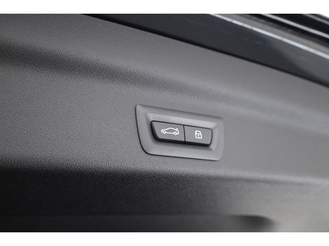 BMW X1 xDrive30e M Sport | Pano | HUD | 360cam | H&K | Elek. Stoelen | Adapt. Cruise | 20''