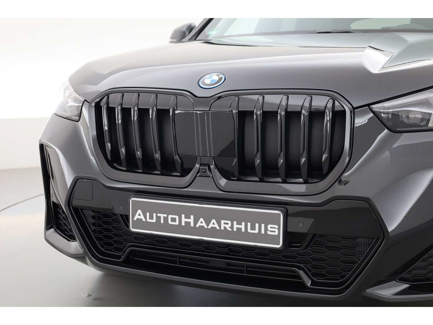 BMW X1 xDrive30e M Sport | Pano | HUD | 360cam | H&K | Elek. Stoelen | Adapt. Cruise | 20''