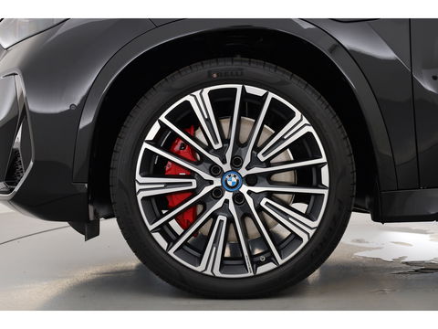 BMW X1 xDrive30e M Sport | Pano | HUD | 360cam | H&K | Elek. Stoelen | Adapt. Cruise | 20''