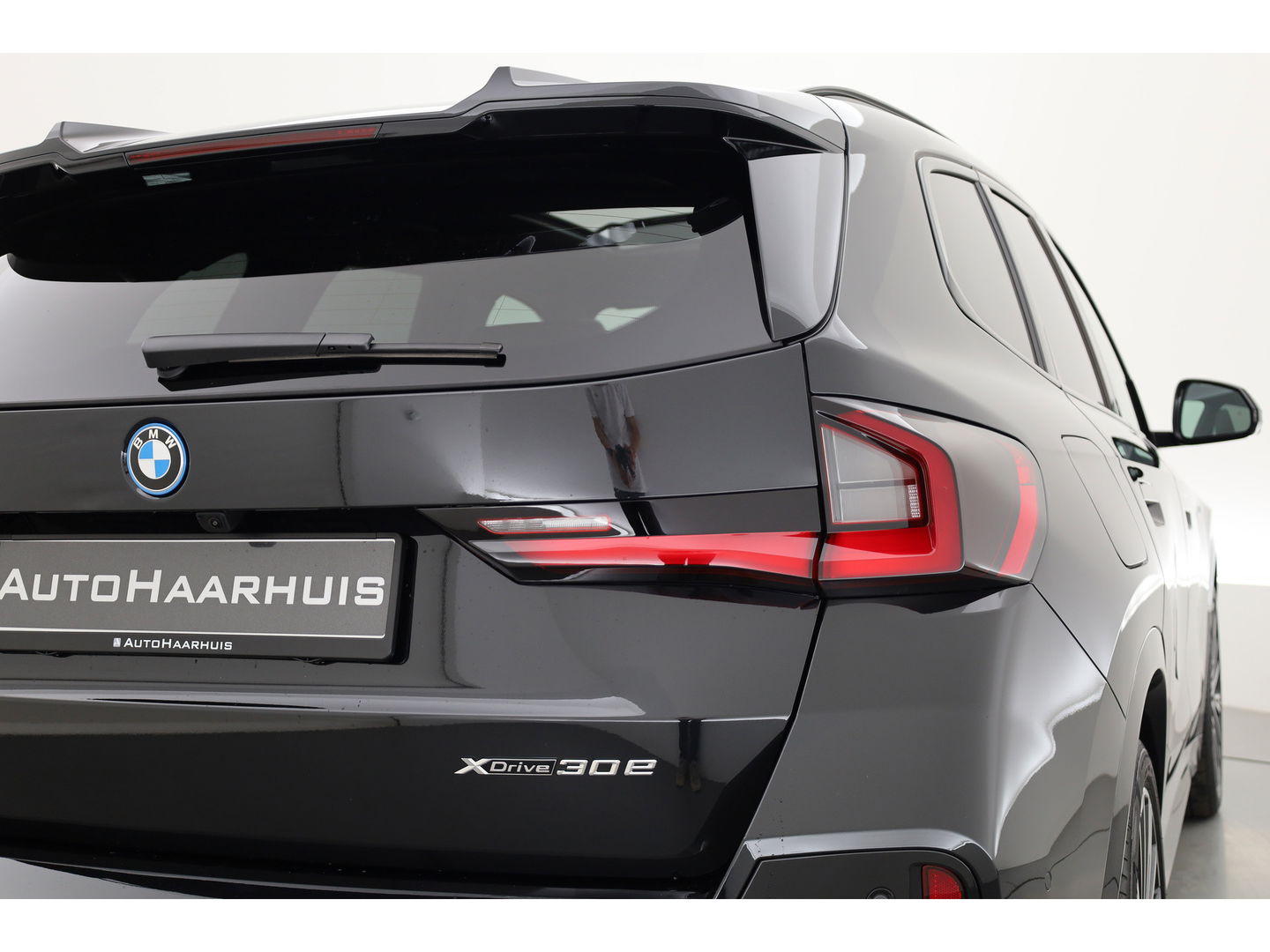 BMW X1 xDrive30e M Sport | Pano | HUD | 360cam | H&K | Elek. Stoelen | Adapt. Cruise | 20''