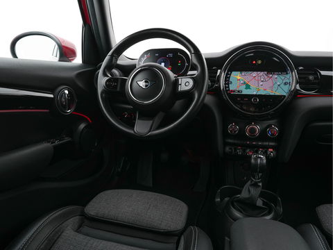 MINI Mini 1.5 Cooper Business Edition (INCL-BTW) *LEATHER-FABRIC | FULL-LED | DIGI-COCKPIT | SPORT-SEATS | AMBIENT-LIGHT | NAVI-FULLMAP | DAB+ | AIRCO | CRUISE | PDC | 16''ALU*
